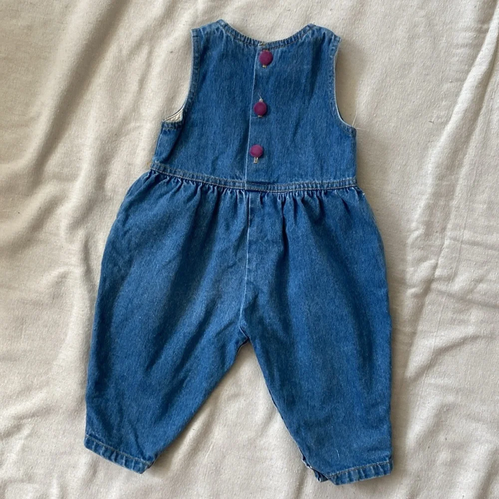 Vintage adorable gathered